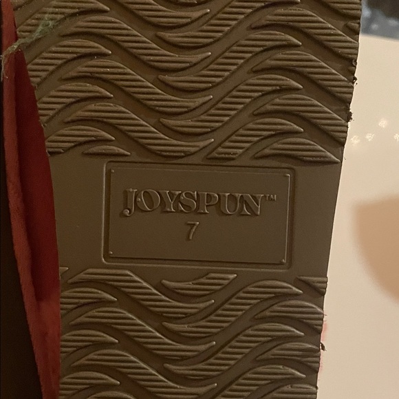 Cozy Pink Fuzzy Slippers - Picture 2 of 5